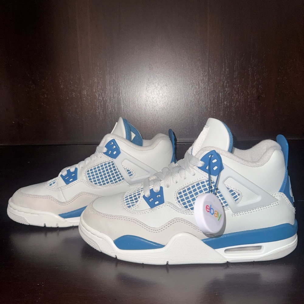 Size-5 Air Jordan 4 Retro 2024 Military Blue (USED)